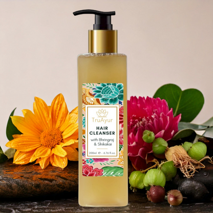 Ayurvedisk hårrens med Bhringraj og Shikakai